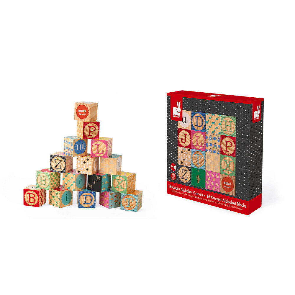 Kubix 16 Cubos Grabados con el Alfabeto (Madera)